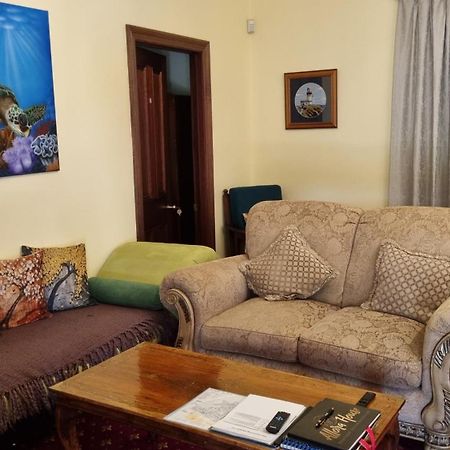 Allora House คาลกูร์ลี ภายนอก รูปภาพ